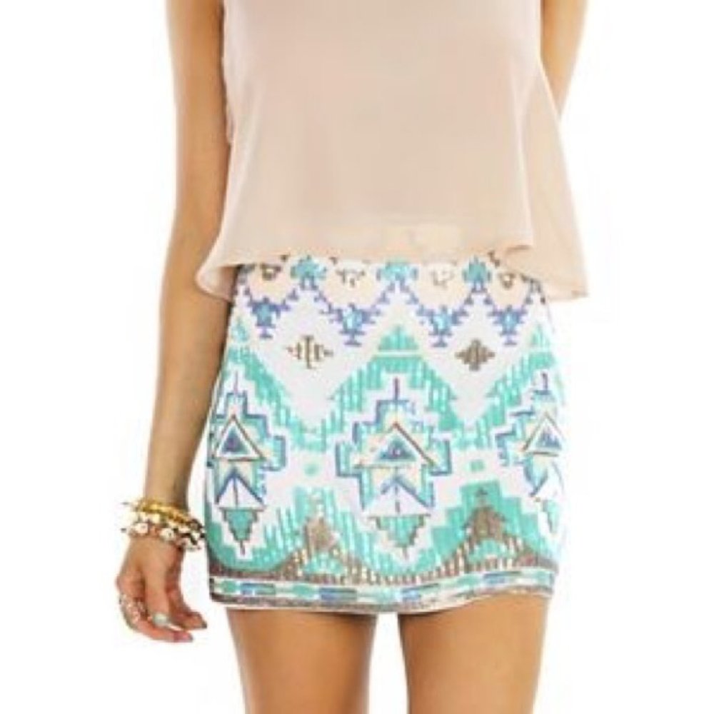 NWOT - Verty Aztec Print Sequin Skirt - teal gold